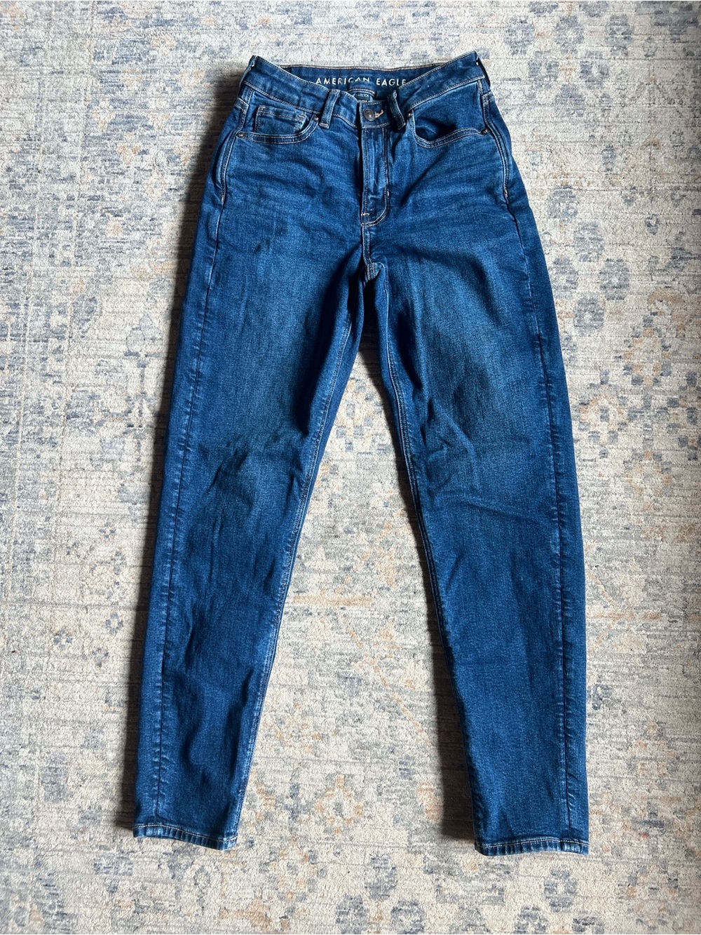 American Eagle Outfitters High-Rise Women’s Mom Jean - 2T